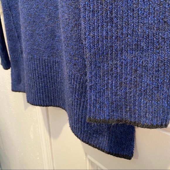 John + Jenn Sweater - Picture 4 of 7